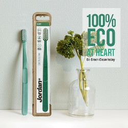 Jordan. Зубна щітка Green Clean Середня Kids Зелена(7046110031643)