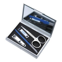 BabyOno. Набор косметический в элегантном футляре с зеркальцем (5904341203371)