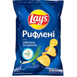 Lay's.Чіпси рифлені зі смаком сметани та цибулі, 133г (5900259089533)