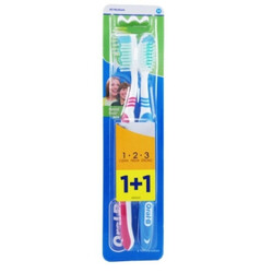 Oral-B. Щетка зубная 3 Effect Natural Fresh средней жесткости 2шт*уп (3014260001179)