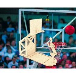 Іграшки з дерева. Баскетболіст (С004)