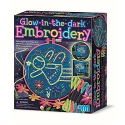 4M. Набор для творчості вишивка(00-04667), що Світиться