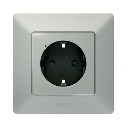 Умная розетка Legrand 2К + З (Valena Life with NETATMO) (Алюминий) (752394)