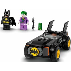 Конструктор LEGO DC Batman™ Погоня на Бэтмобиле: Бэтмен против Джокера (76264)
