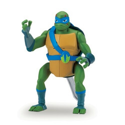 TMNT. Фігурка серії "Еволюція Черепашек-Ниндзя із звуком" - ЛЕОНАРДО(15 см) (81401)